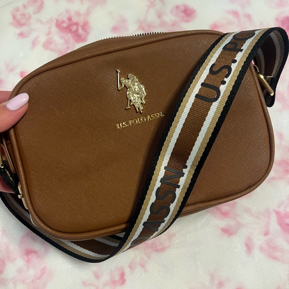 U.S. Polo Assn. Brown Belt Bag with Classic Design